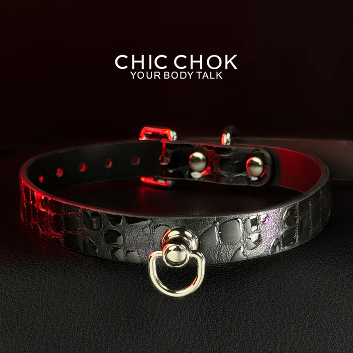 Unlock Your Bold Style with ChicChok’s Textured Black Choker