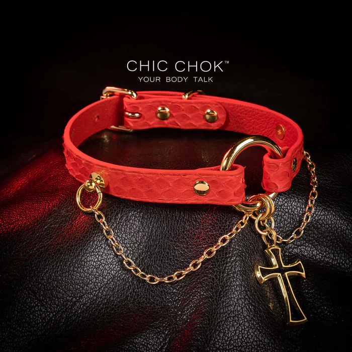 CHICCHOK [Temptation] - Hot Red Python Hide Cross and Chains Adjustable Fashion Choke