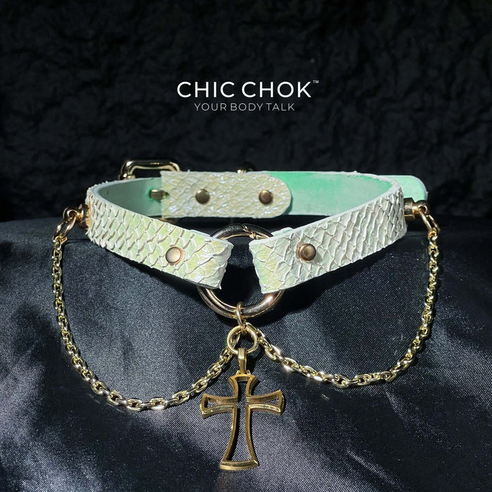 CHICCHOK [Teresa] - Shiny White Salmon Hide Cross and Chains Adjustable Fashion Choker