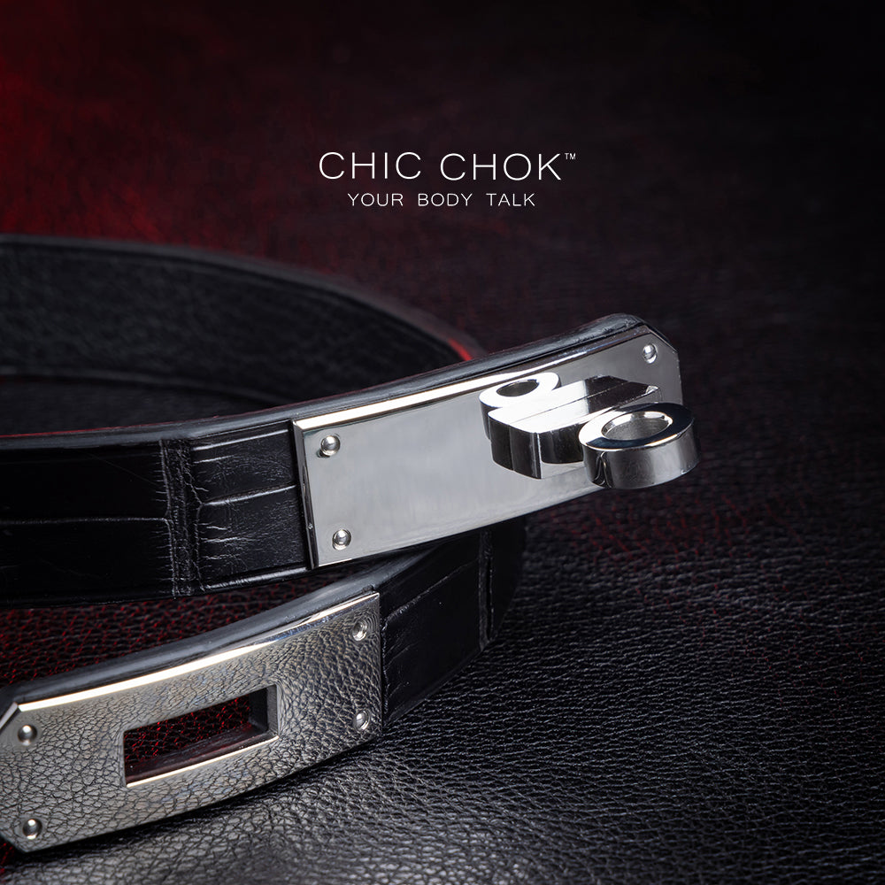 CHIC CHOK independent station silver buckle black textured leather collar: the perfect combination of fashion and texture