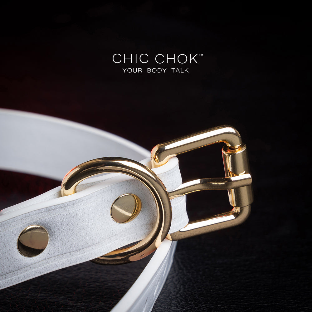 CHIC CHOK Independent Station Kitten Buckle White Leather Gold and Silver Women's Fashion Collar