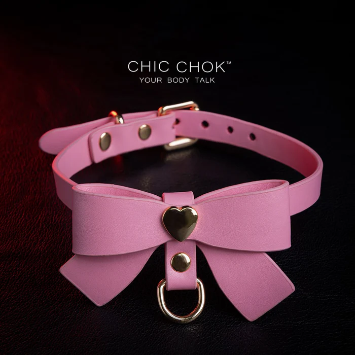 Creating a symbol of elegance and sweetness - First Love (Pink) collar