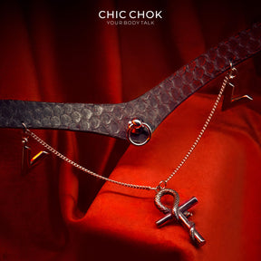 CHICCHOK [Victorian Queen High-end Choker] V-Neck Design, Python Texture, Original Fashion Adjustable Leather Choker Necklace